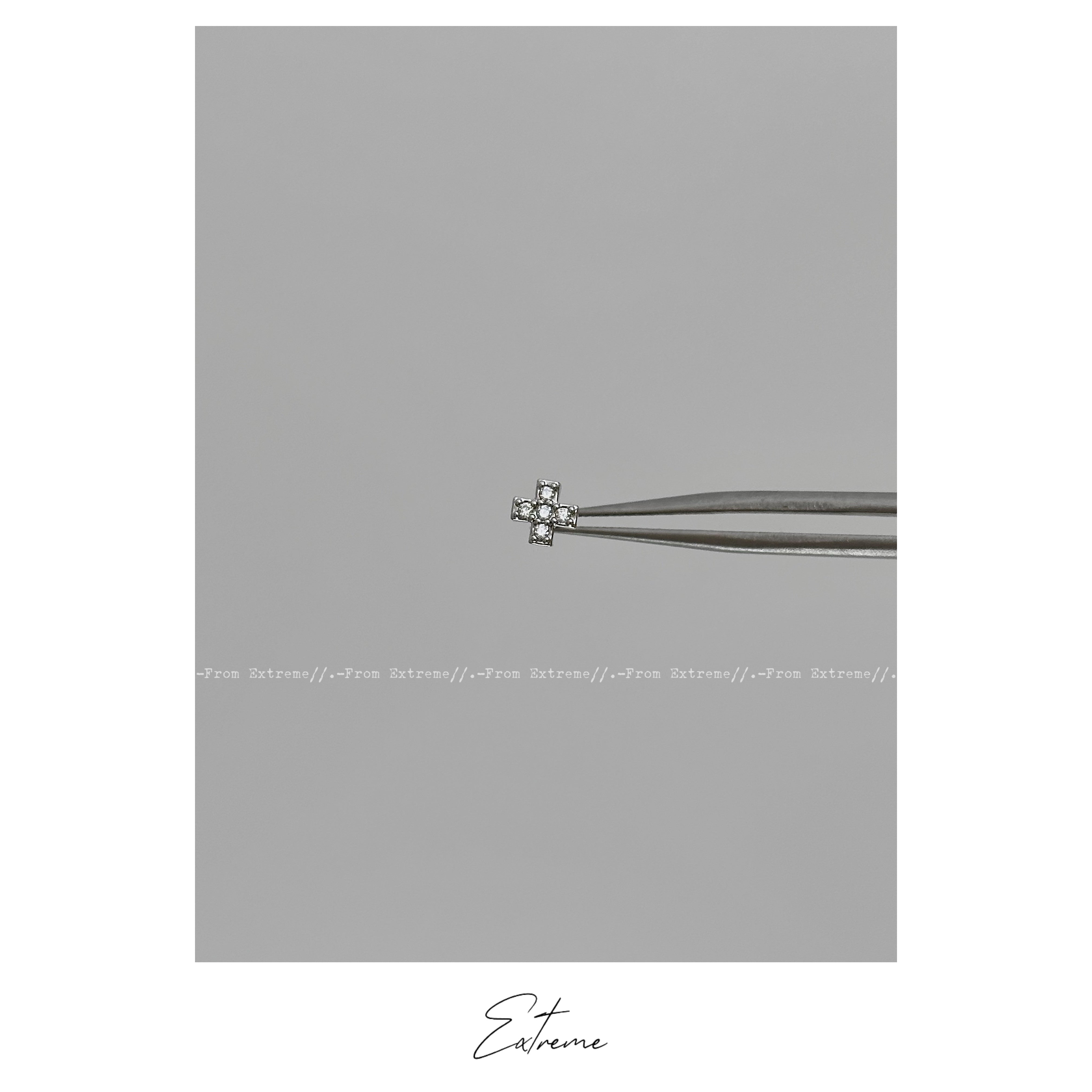 Mini Crystal Cross Titanium Cartilage Stud Earring
