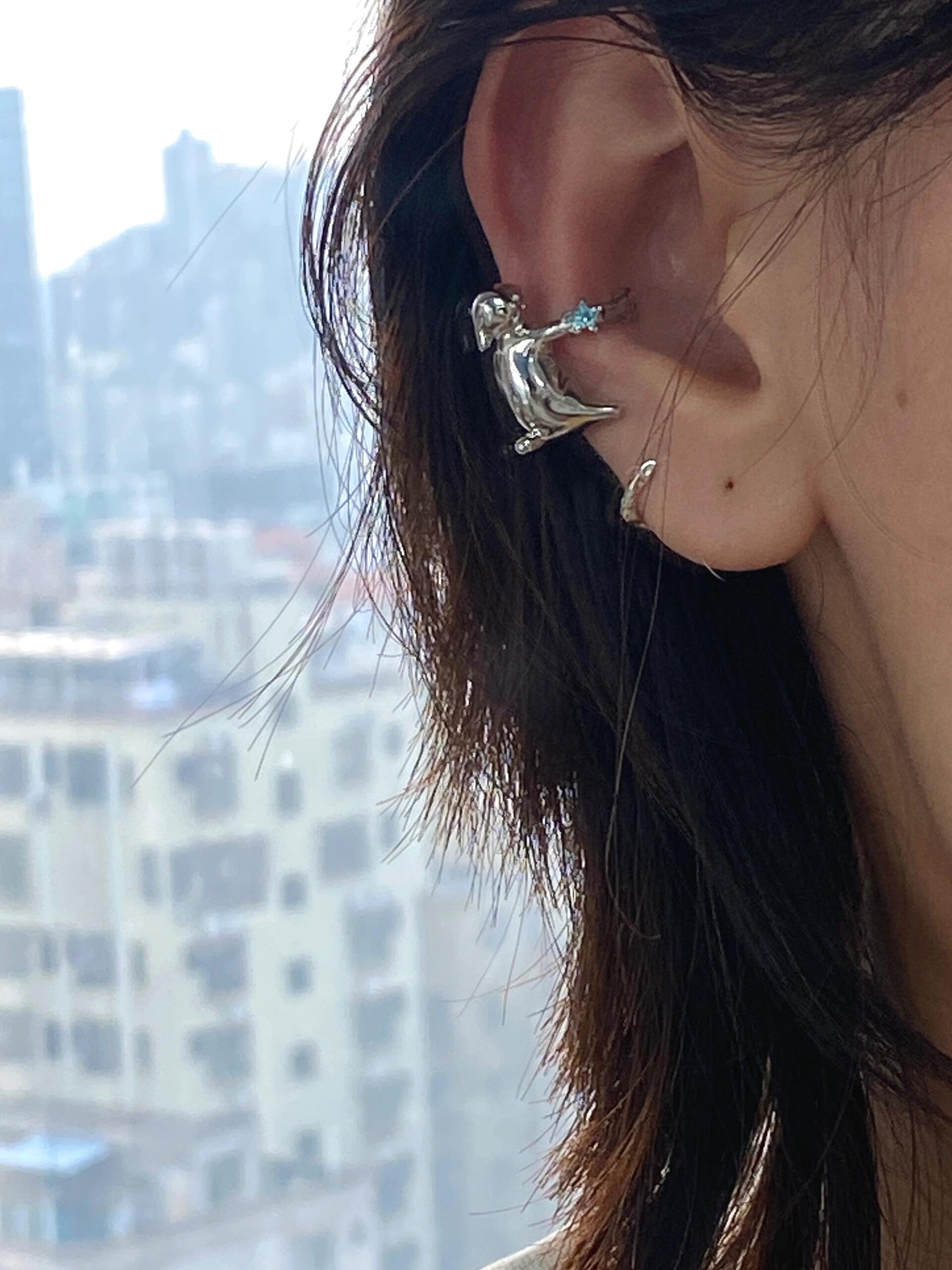 Puppy Ear Hug Cuff Conch Earrings
