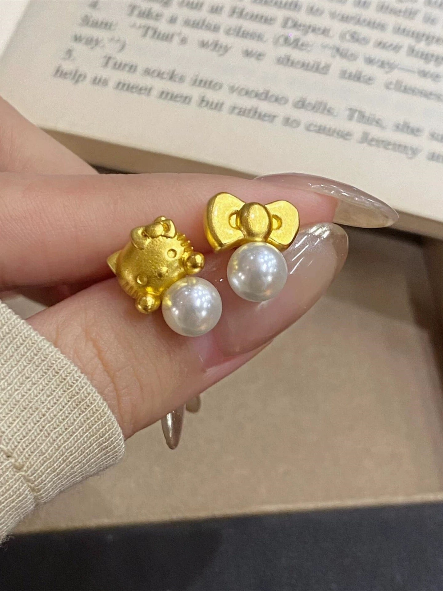 Gold H-Kitty Pearl Charms Earrings