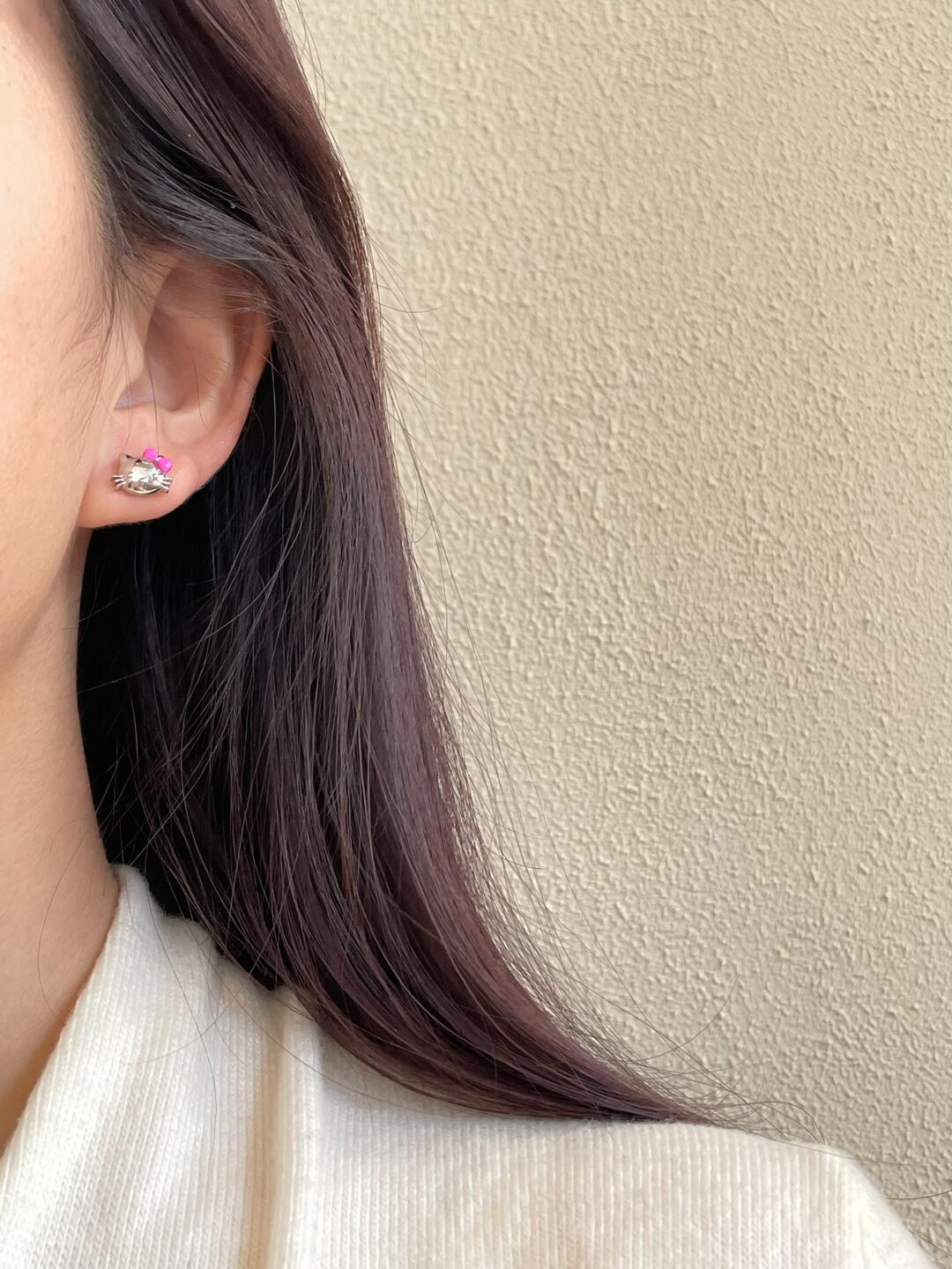 Kitty Petunia Earrings