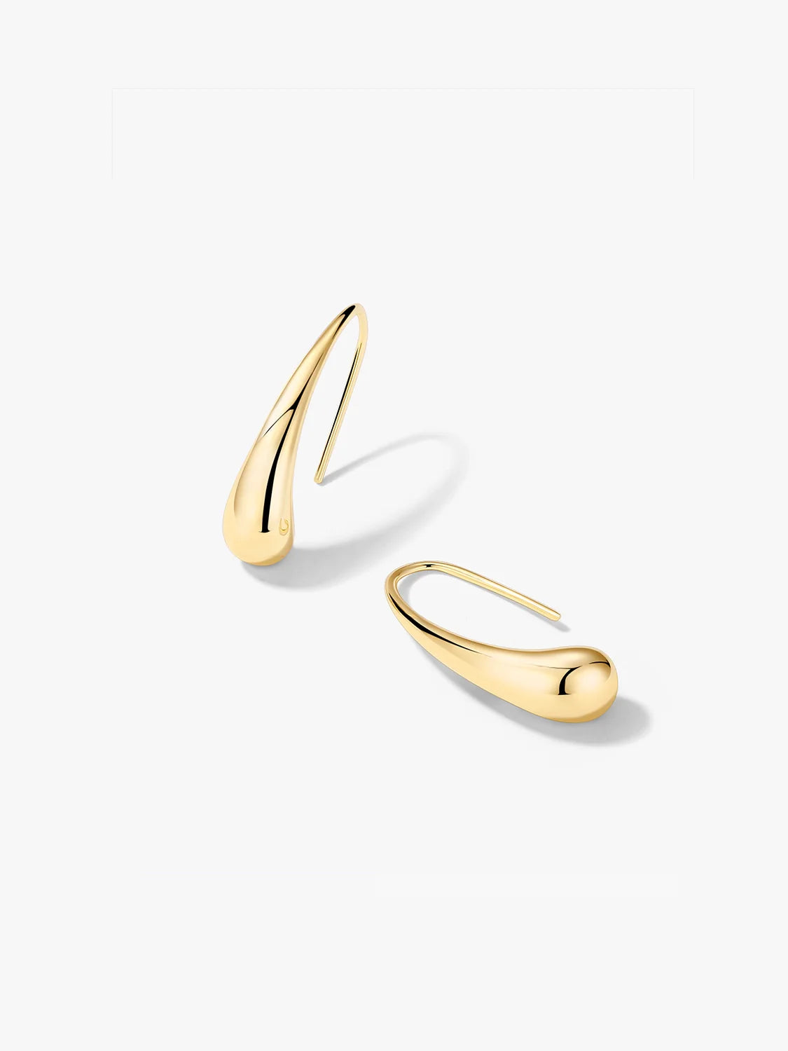 Teardrop Curved Hoops