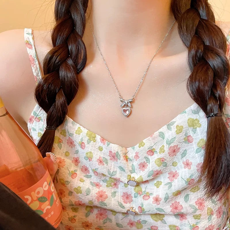 Love Knot Necklace