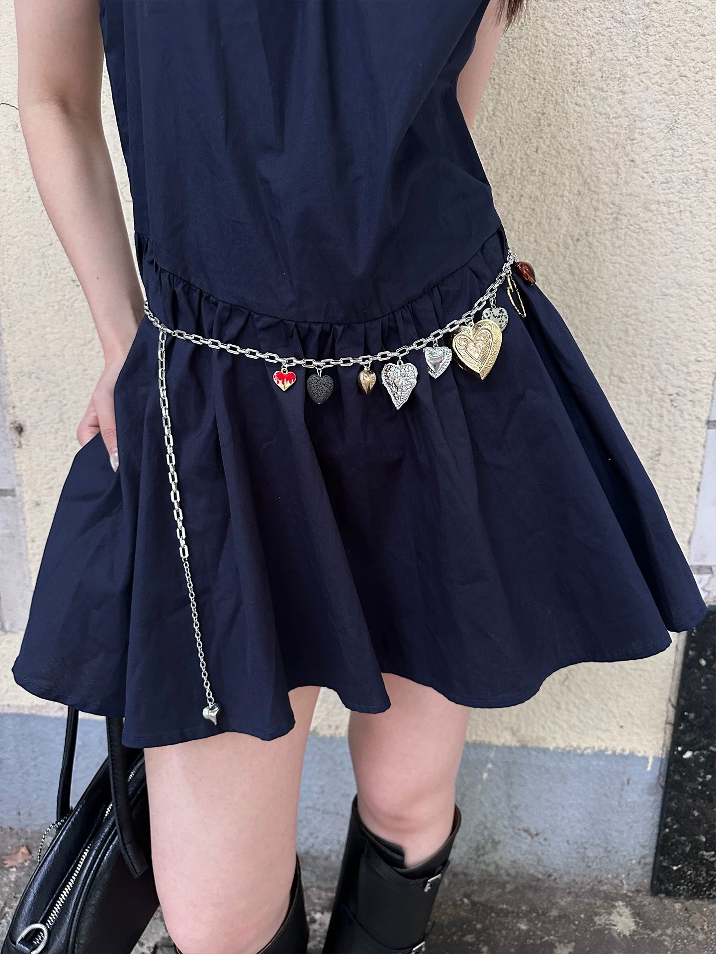 Vintage design multi-element heart waist chain for women, niche and unique, sweet and cool long necklace, versatile slimming belt trendy
