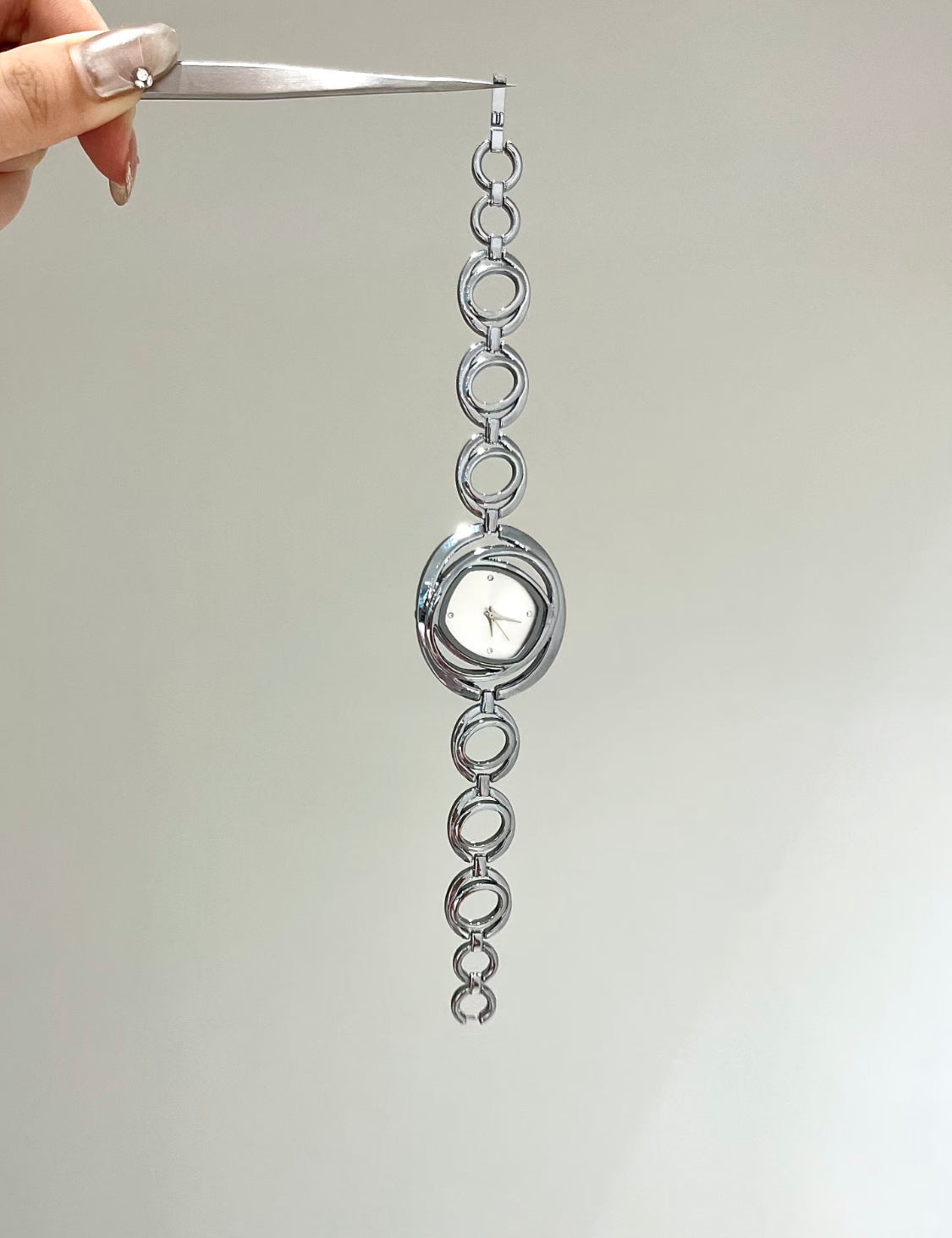 Circle Link Bracelet Watch