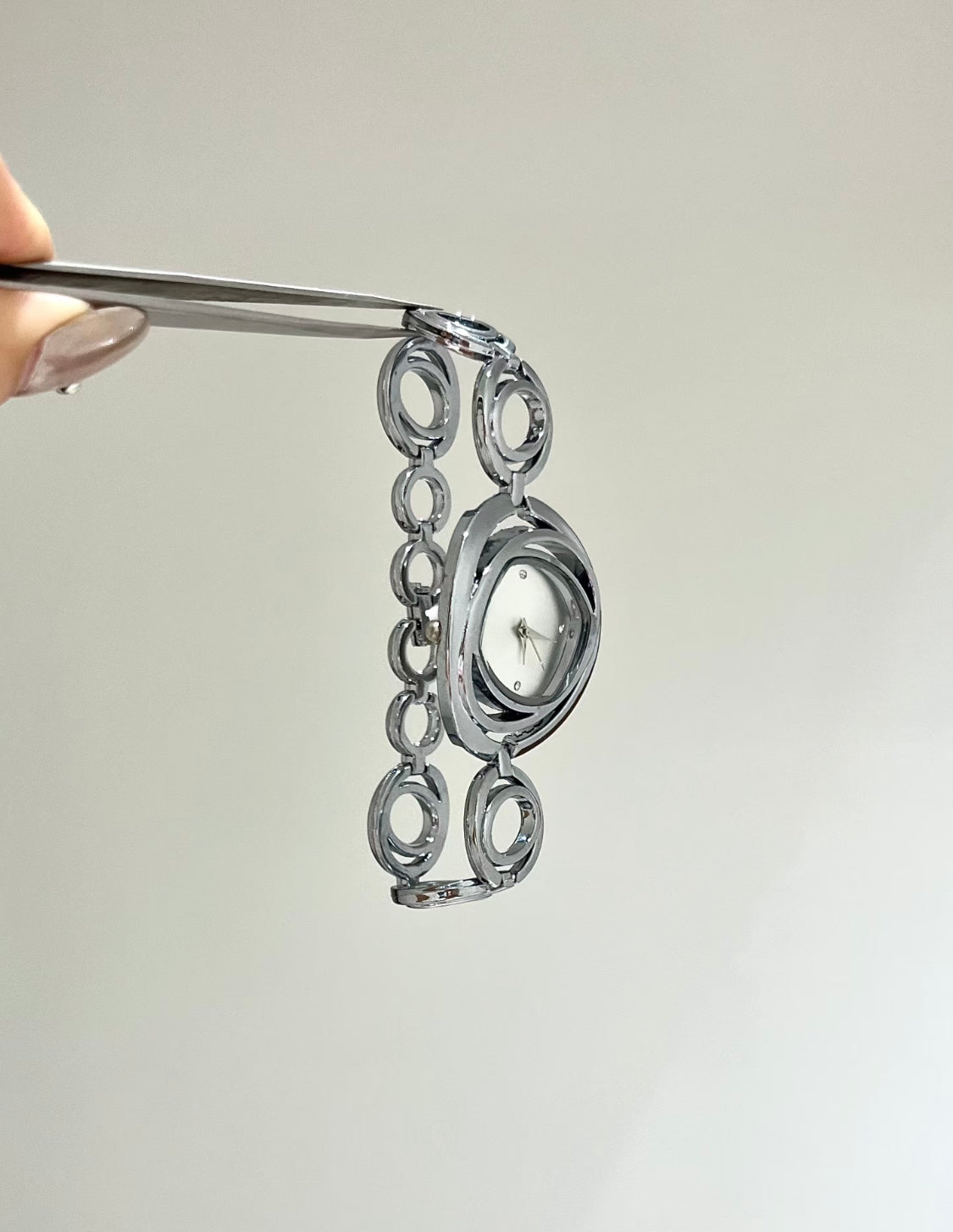 Circle Link Bracelet Watch