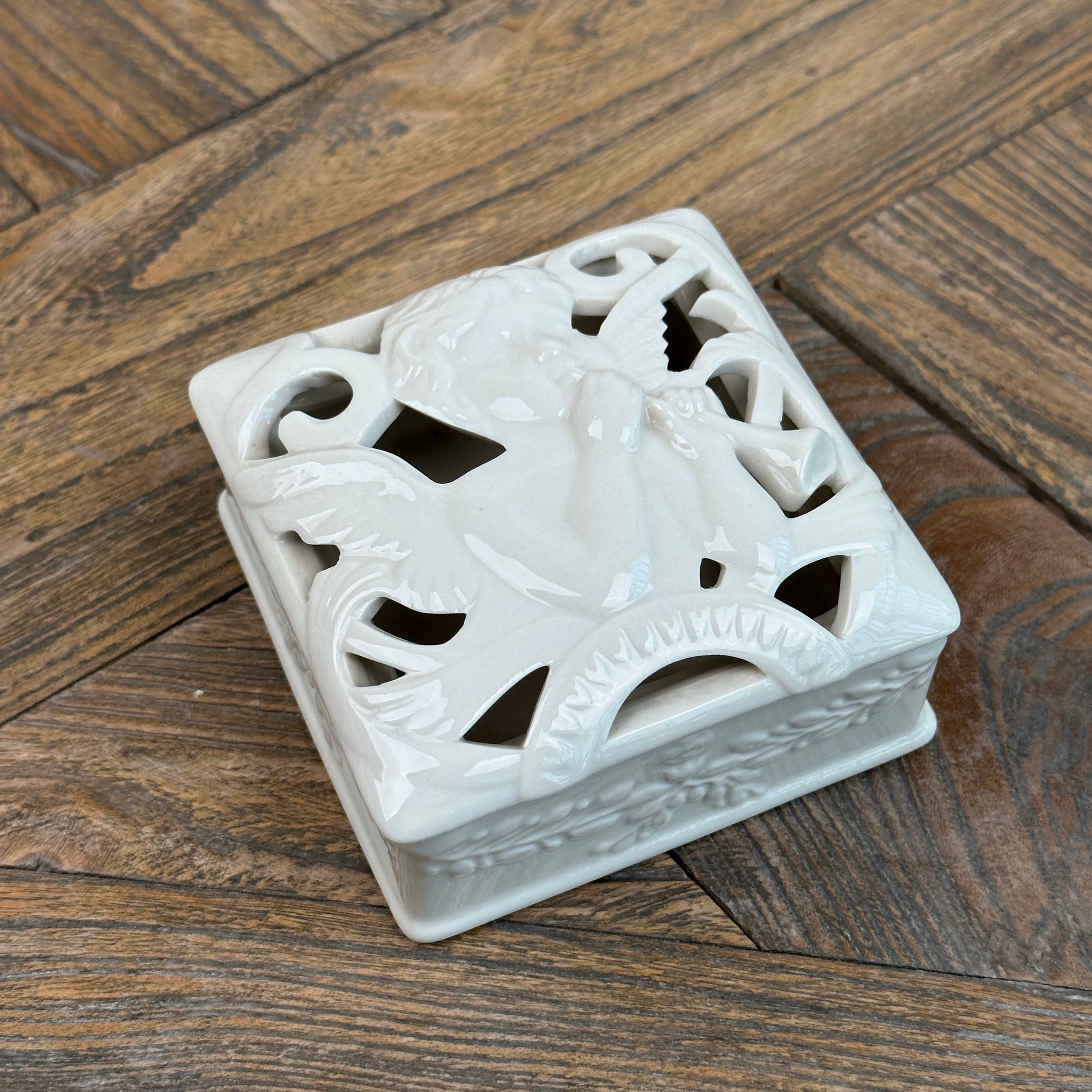Cherub White Filigree Box