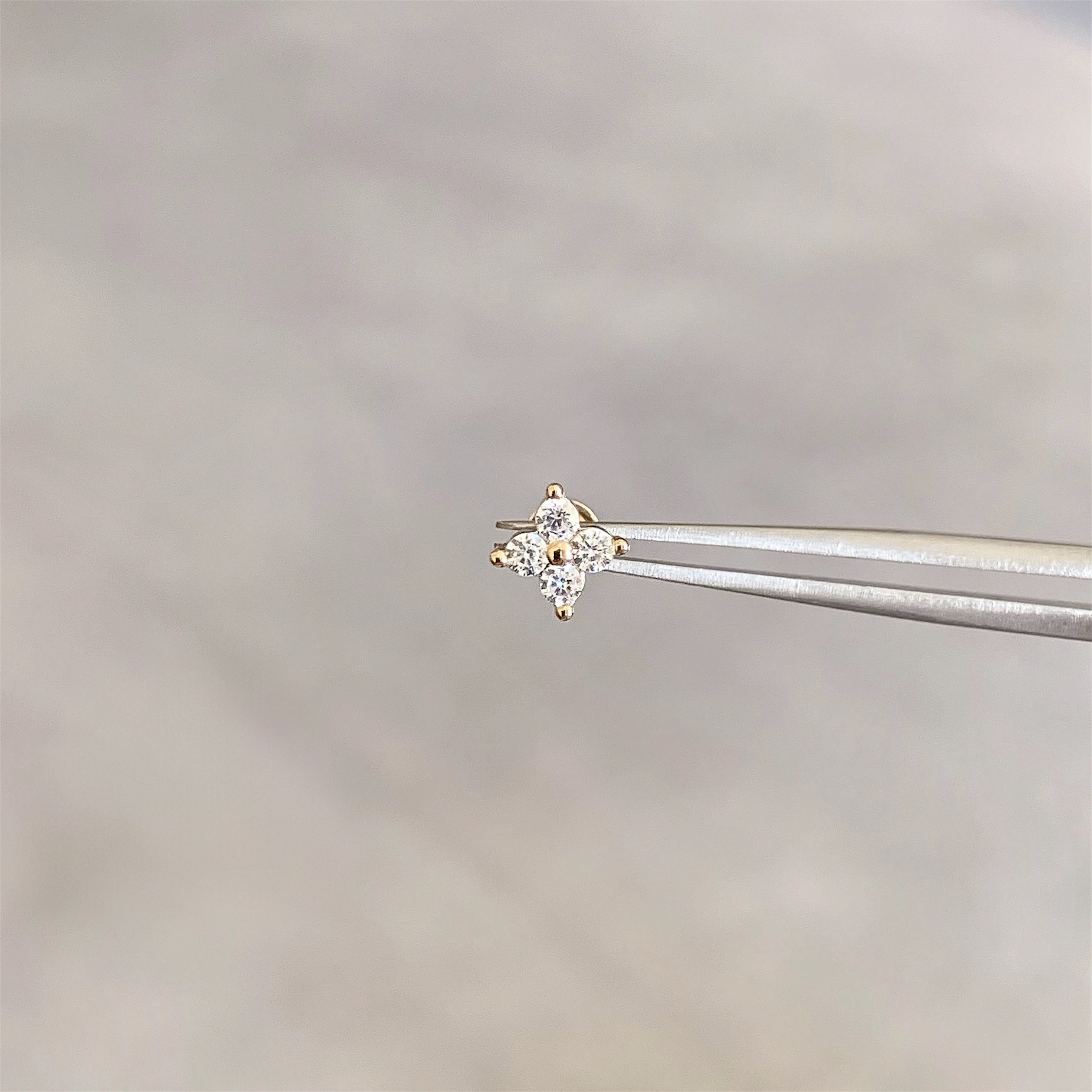 Gold Flower Flat Back Stud
