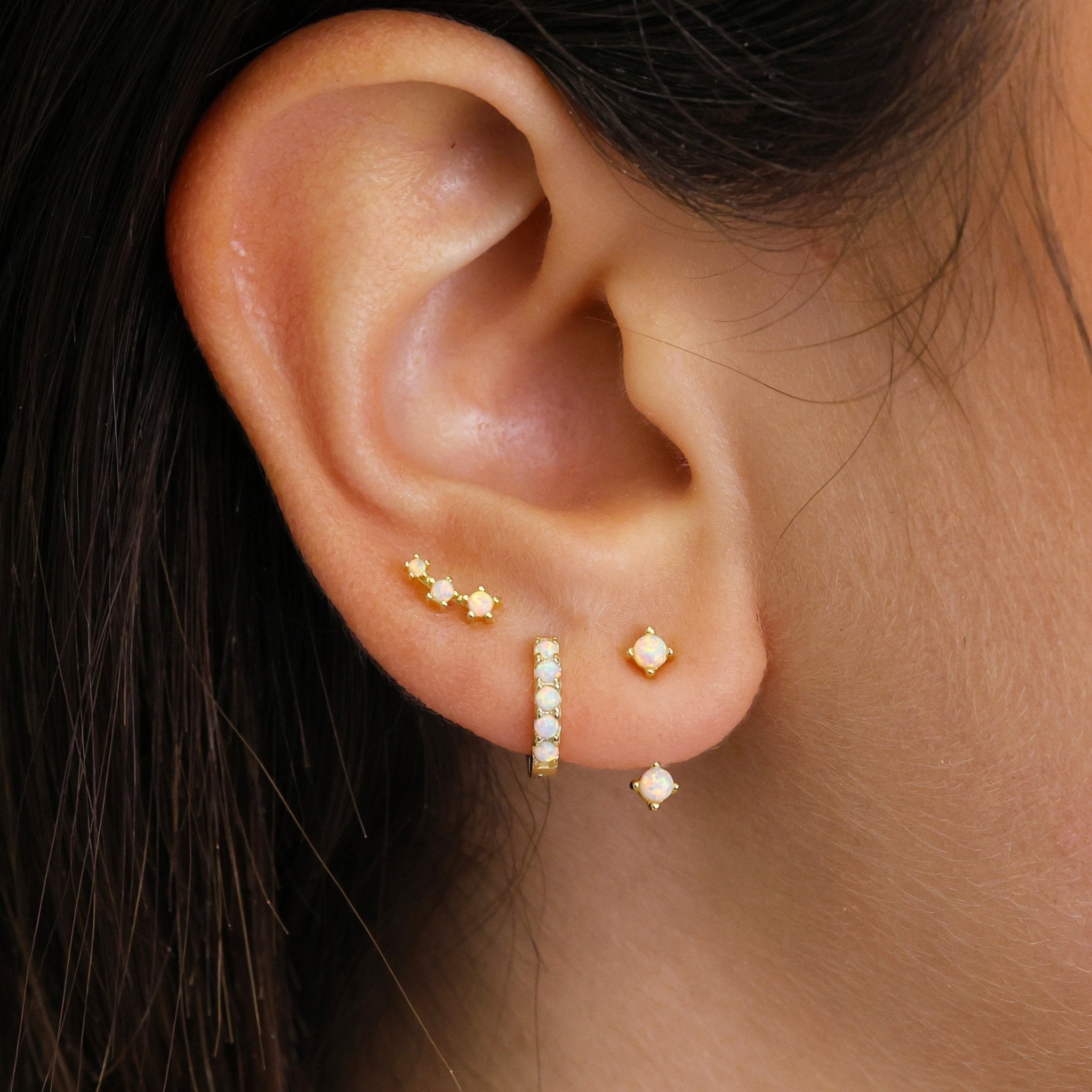 ASTRID White Opal Set
