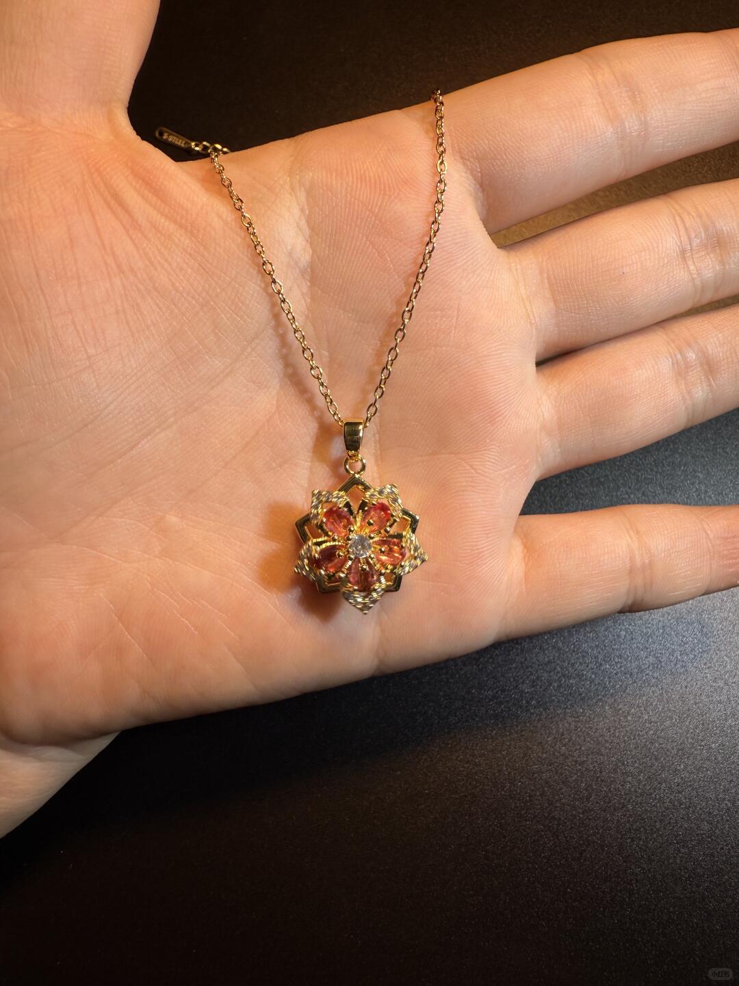 Gold Crystal Flower Fidget Necklace