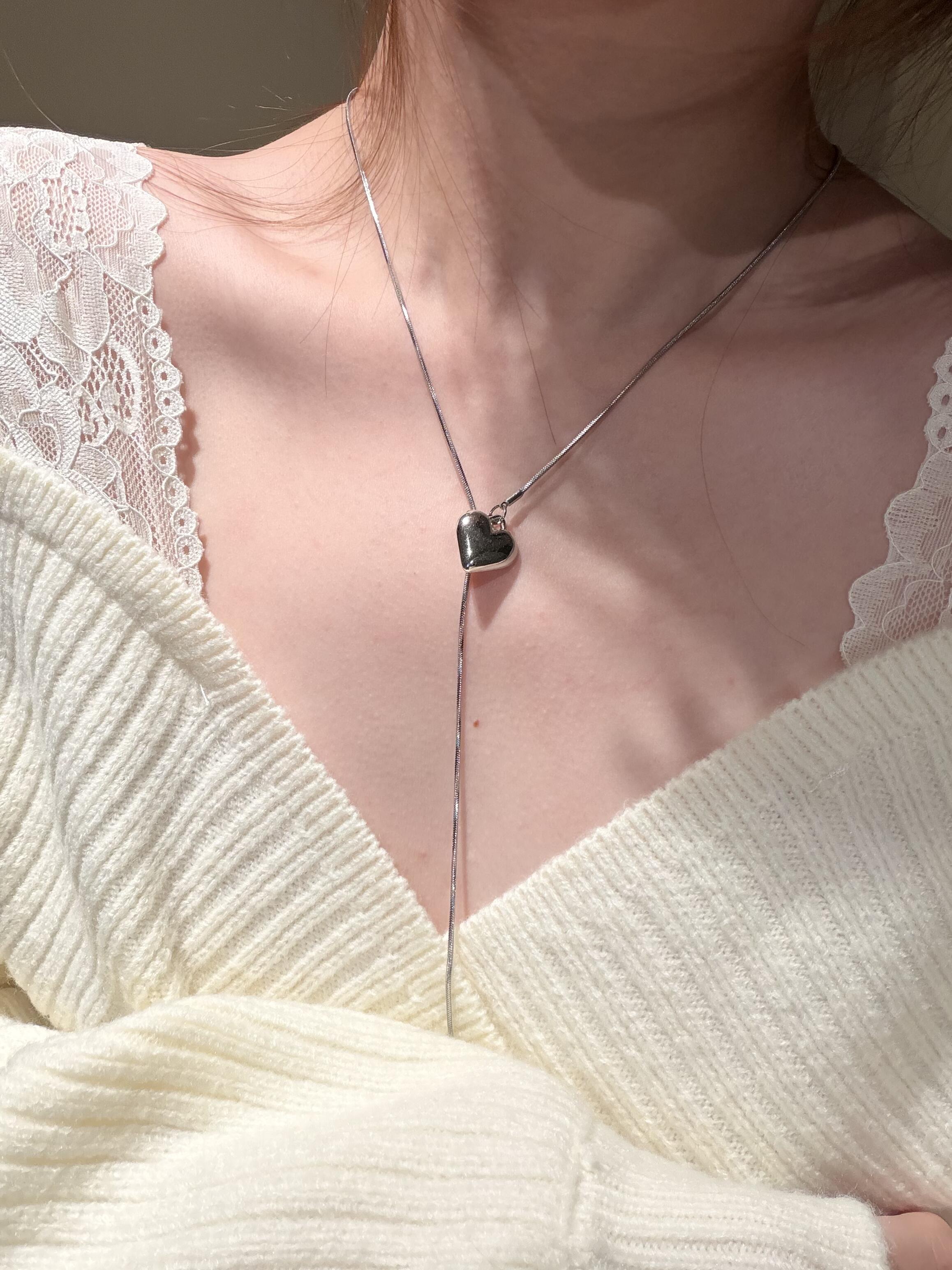 Silver Puffy Heart Lariat Necklace