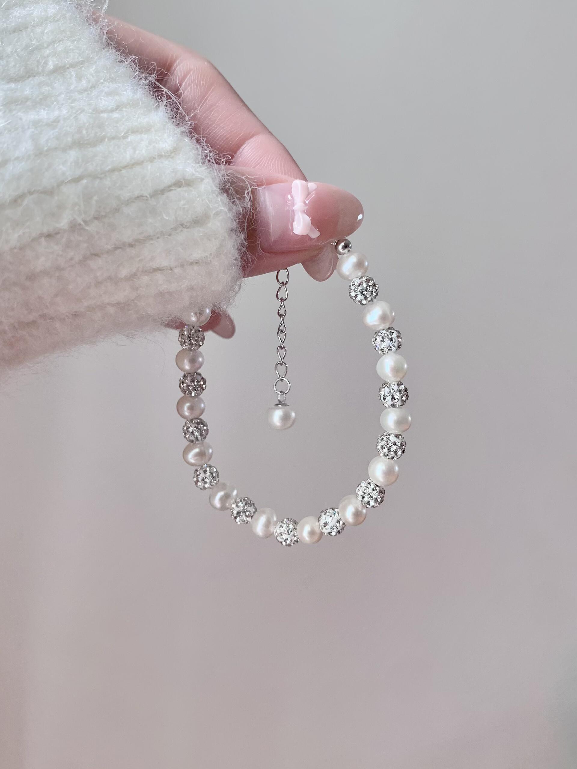 White Pearl & Crystal Bead Necklace