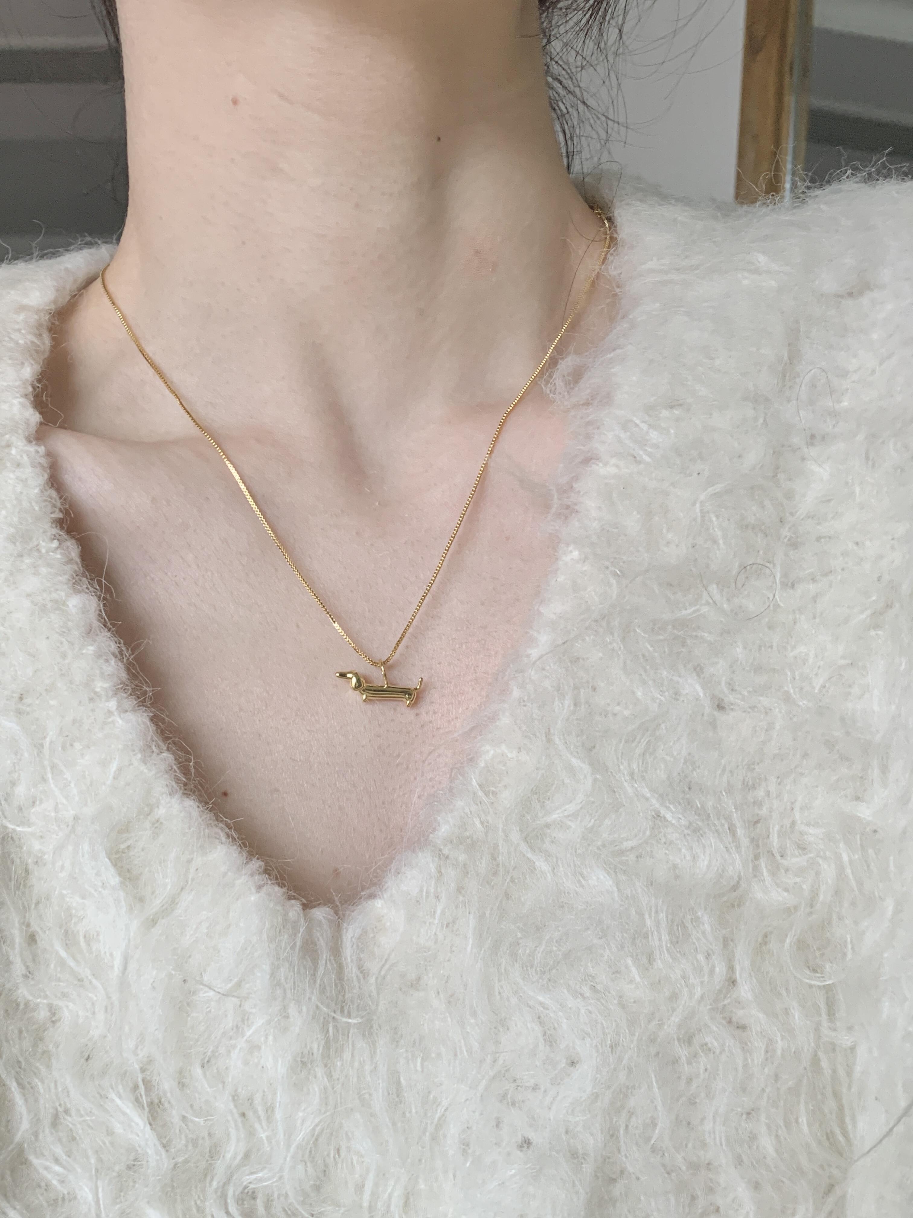 classic dachshund necklace
