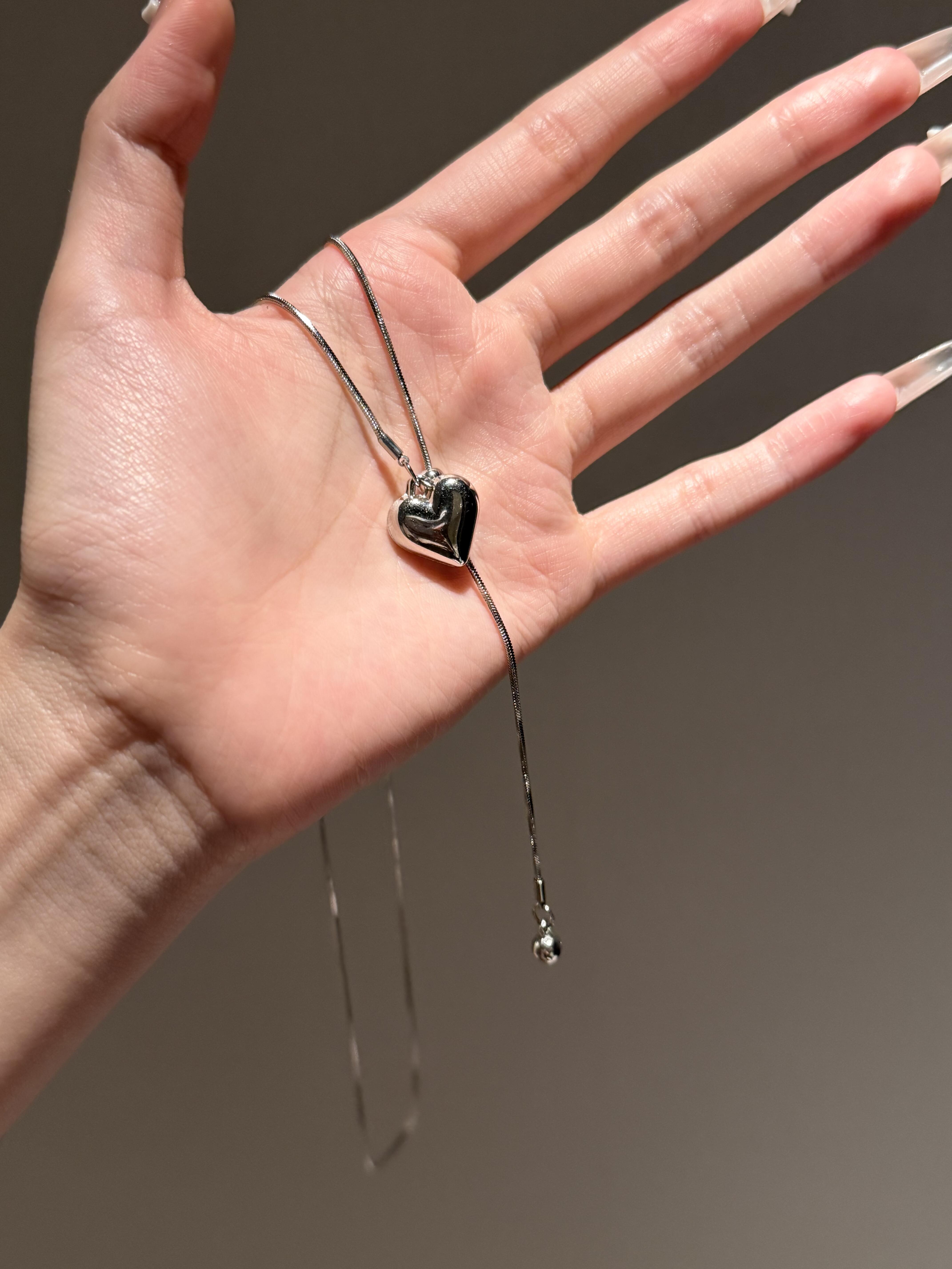 Silver Puffy Heart Lariat Necklace