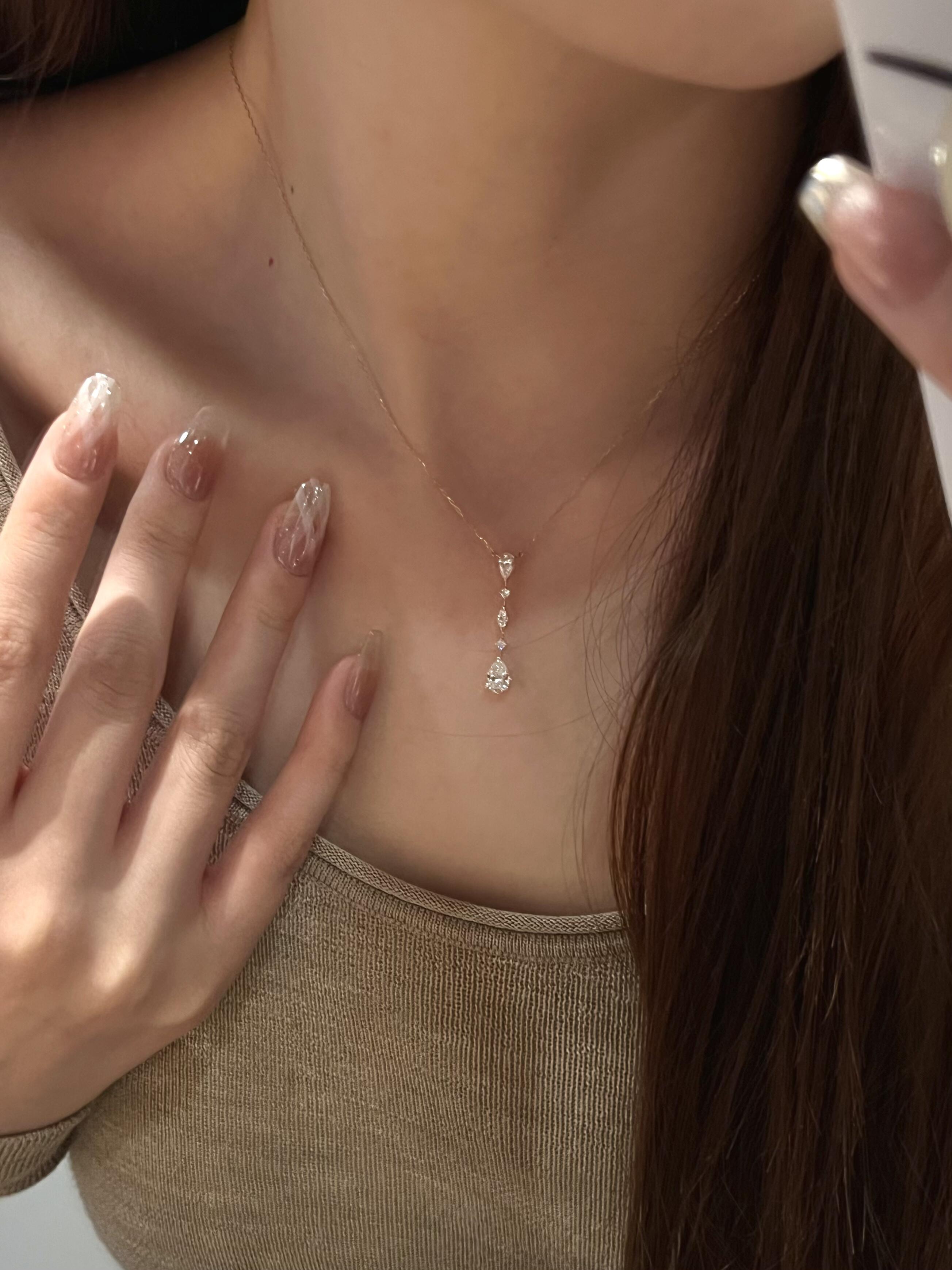 Continuous Teardrop Gold Dainty Necklace